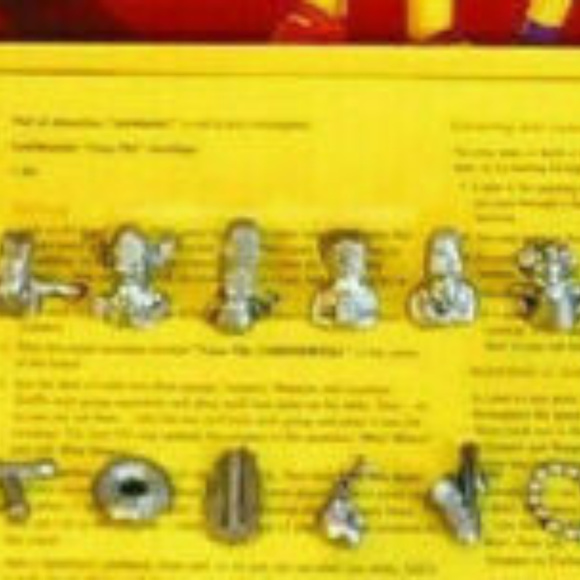 The Simpsons Clue Board Game 1st Edition Game Game - Picture 6 of 8